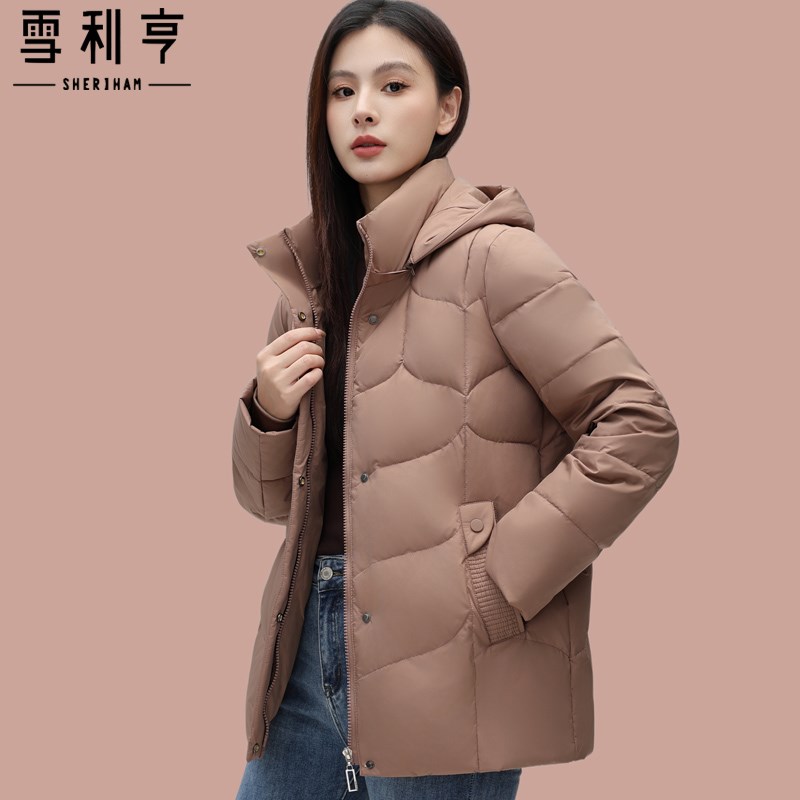 好货驼色羽绒服女冬季2025新中老年小个子妈妈装加厚保暖洋气大码