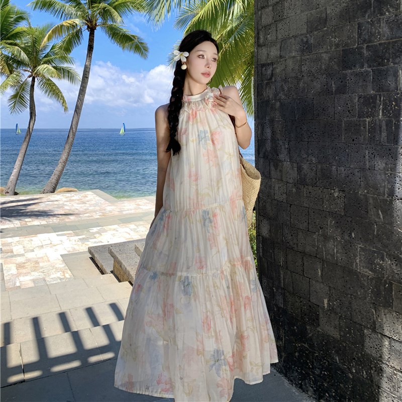 速发柔软舒适印花露肩挂脖连衣裙法式无袖宽松海边度假长款裙子