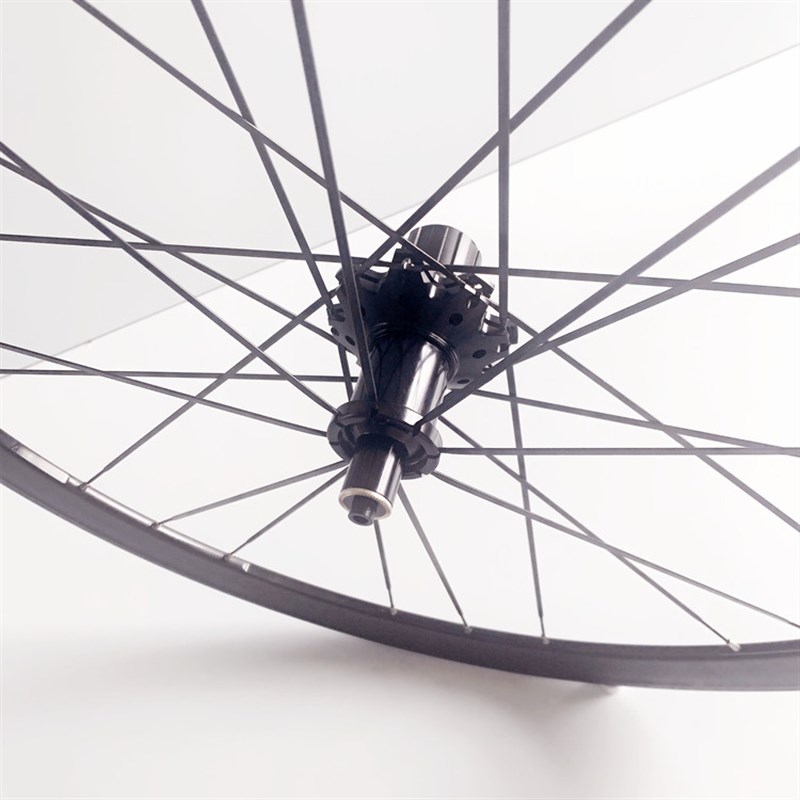 700C前20后24孔(G3)120响公路自行车V刹/C刹培林直拉破风扁条轮组