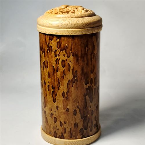 天然梅妃竹雕刻把玩件虫具鸣虫盒蛐蛐罐蝈蝈罐蛉子盒文玩手把件