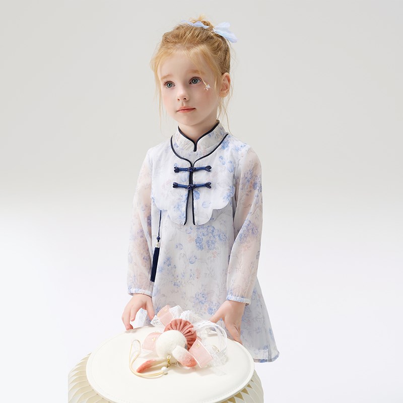 女童国风改良旗袍盘扣连衣裙春季2024新款女宝宝新中式长袖公主裙