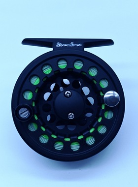 溪感新款入门飞钓轮2+1轴承金属带泄力带线到手即用压铸飞钓轮