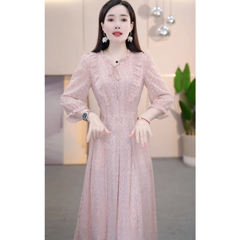 极速高端春秋七分袖连衣裙女2025早秋新款轻奢高级感妈妈显瘦碎花
