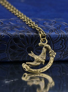 欧美饰品 360度旋转五色守燕子项链饰品热 火爆上新耳环