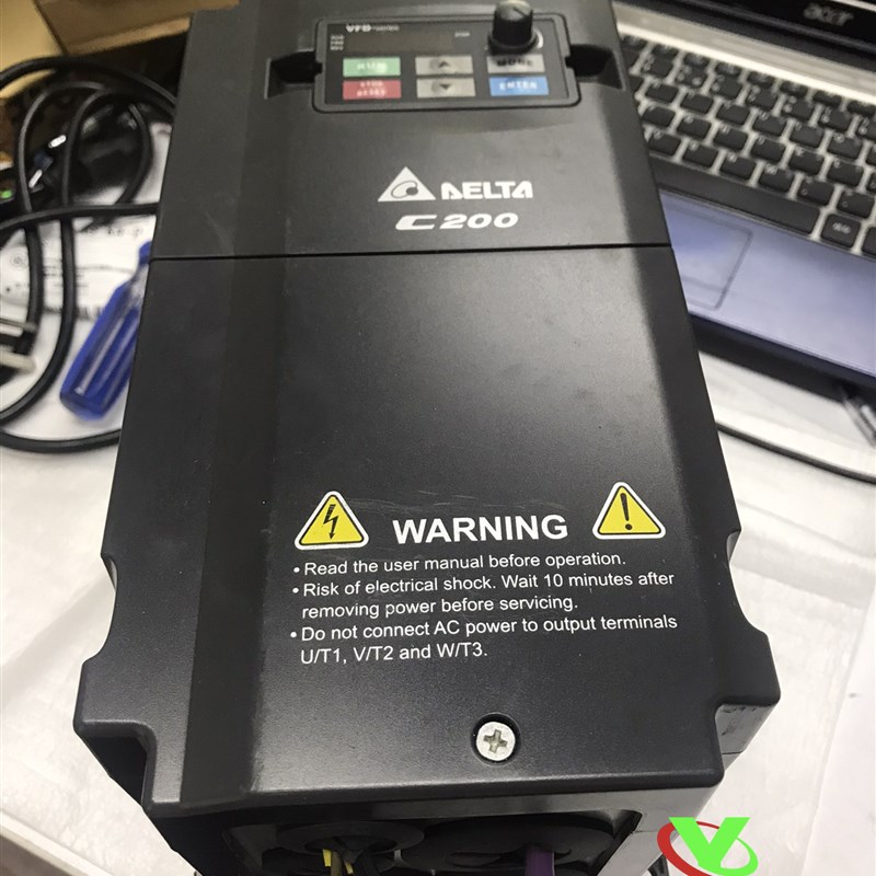 台达4KW变频器VFD040CB43A-20 议价