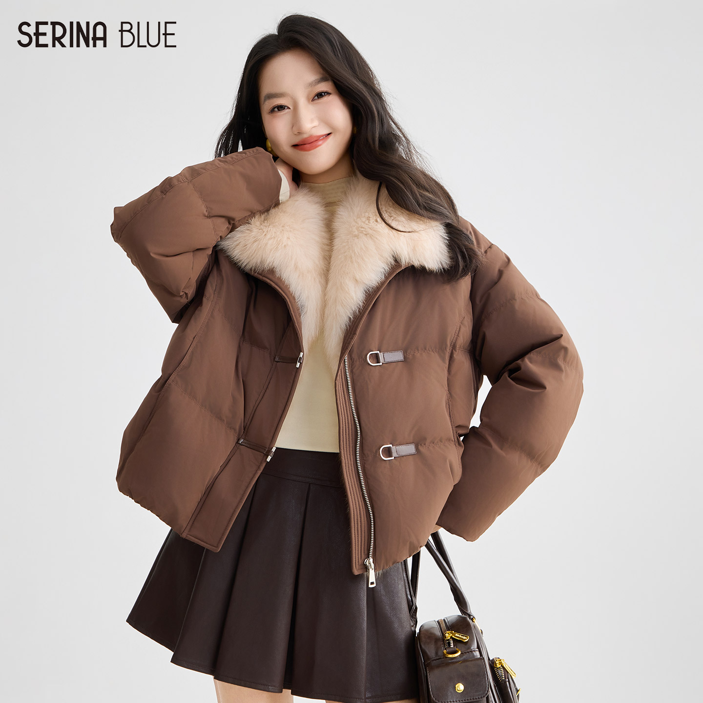 SeRinaBlue大毛领狐狸毛羽绒服女