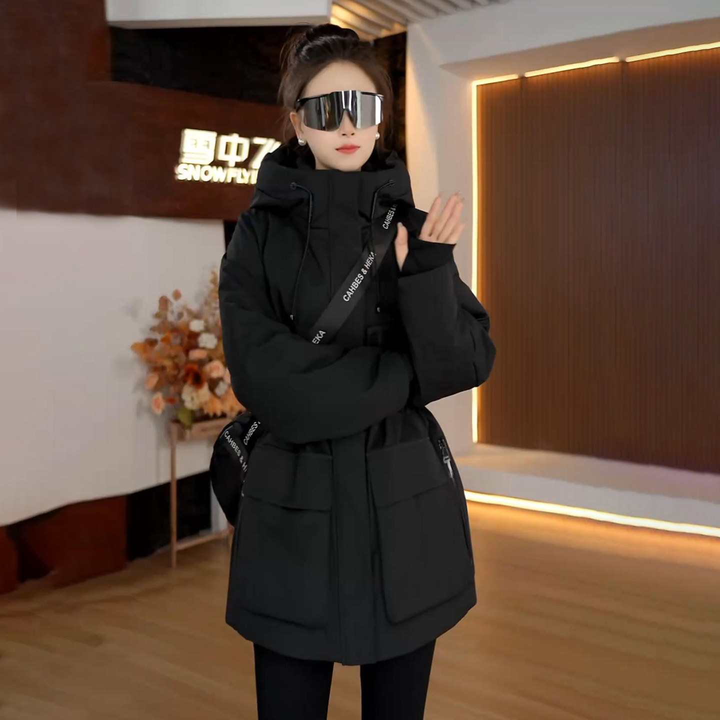 鸭绒收腰中长款雪中飞小个子派克