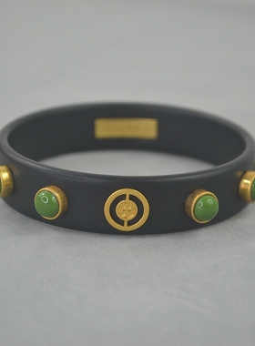 T 黑色 绿铆钉 手镯