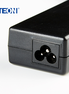 神舟优雅HP580-I3 I5 QTS502 笔记本电源适配器19V4.74A充电器线