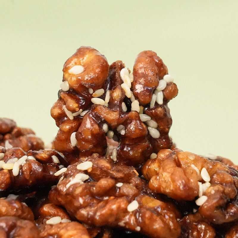 琥珀核桃仁原味芝麻糖衣薄皮无壳核桃仁便宜云南特产酥脆坚果零食