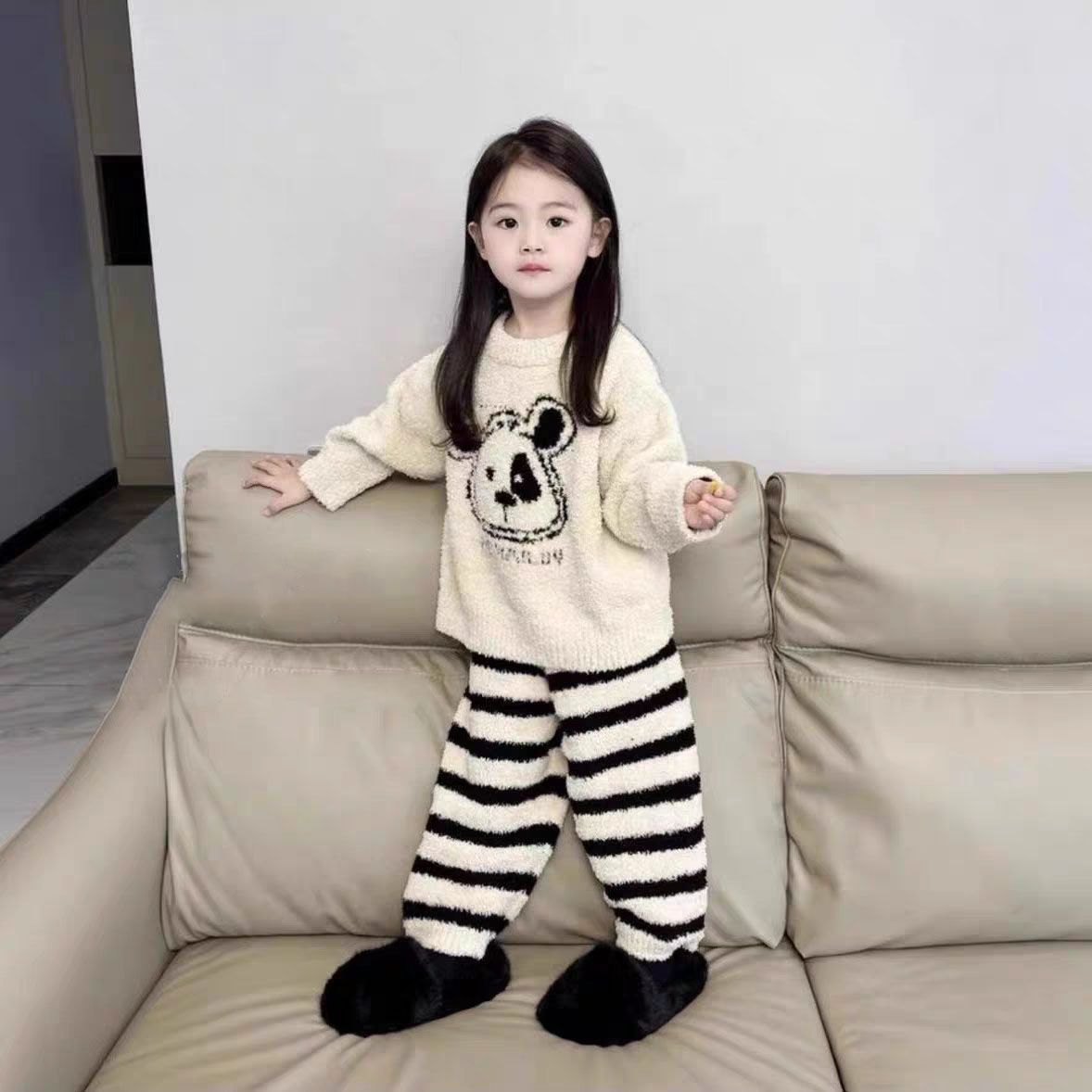 秋冬保暖法兰绒加厚儿童睡衣男女宝宝长款中大童家居服珊瑚绒套装