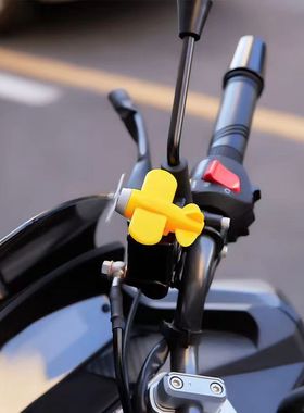 网红飞机摆件电动摩托车小饰品旋转后视镜电瓶车头盔