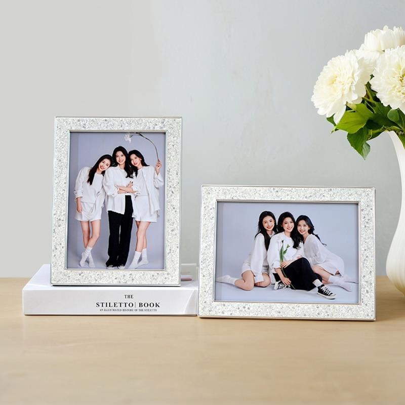 轻奢欧式婚纱照相框摆台金属6 7 8 10寸A4客厅卧室装饰摆件高级感