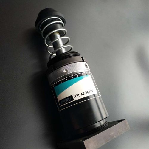 宁波瞬力重工业液压油压缓冲器减震稳速AD6450/AD64100/AD64150-5
