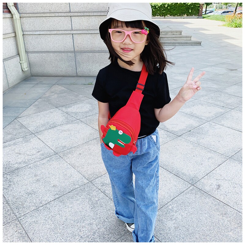 儿童书包可爱时尚男女小童洋派迷你卡通恐龙幼儿园单肩斜挎胸包