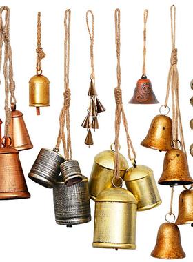 跨境热卖圣诞铃铛挂件麻绳铃铛金属复古喇叭铃家居壁挂铁牛铃现货