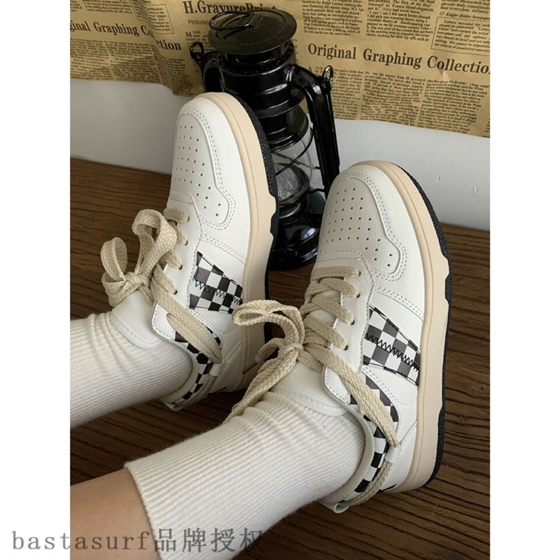 2021 autumn new niche design sense chessboard lattice retro
