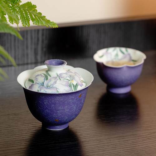 青己火石红手绘鸢尾花暮云紫彷古盖碗功夫茶具陶瓷家用花口泡茶碗