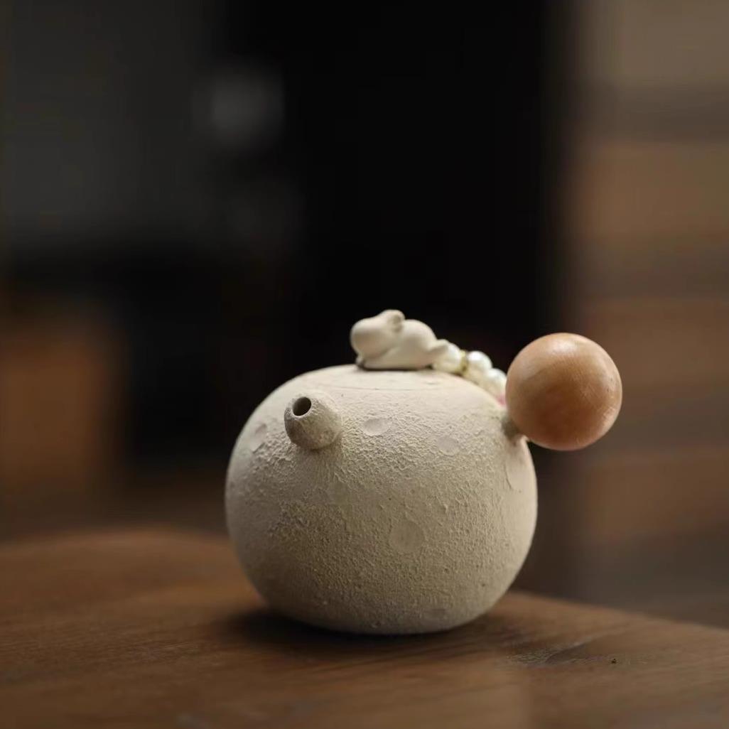 紫砂壶玉兔月球180cc宜兴原矿家藏白泥名家正品功夫茶茶具茶器