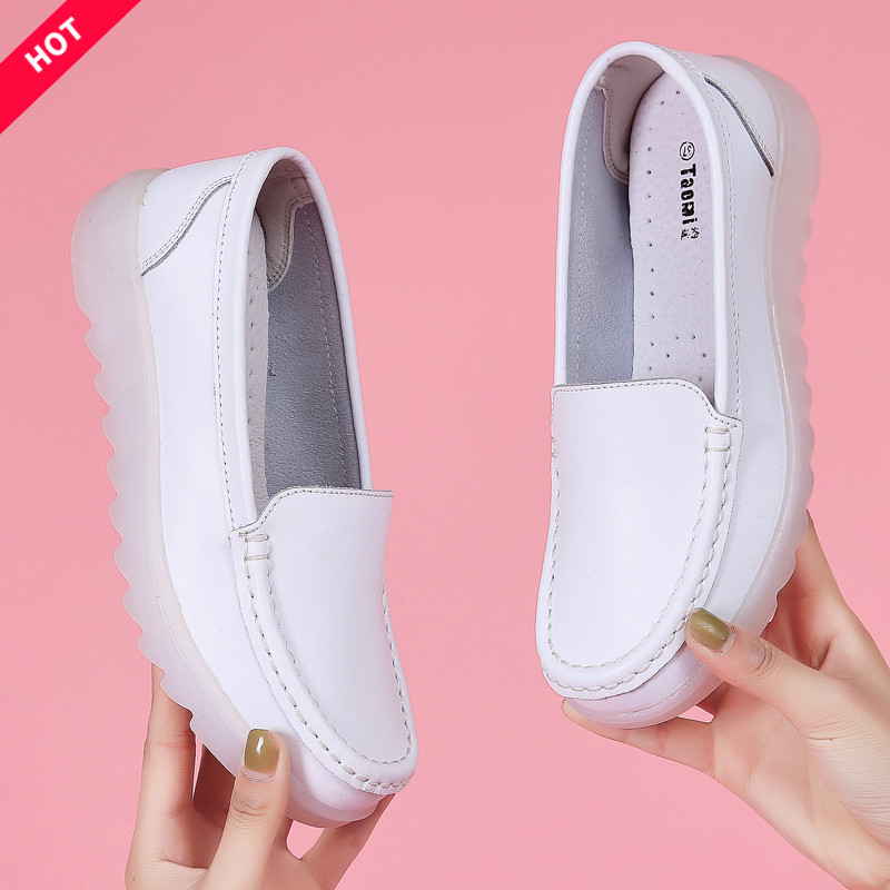 护士鞋女软底夏季透气白色平底坡跟增高舒适不累脚防臭防滑医护鞋