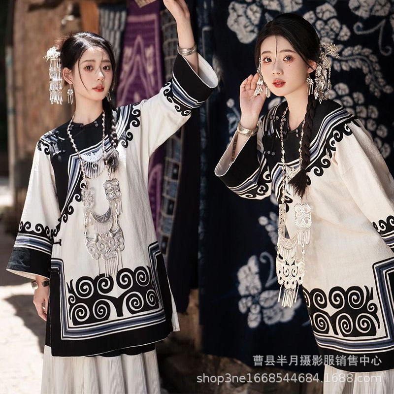 新款彝族服装秋季传统新中式