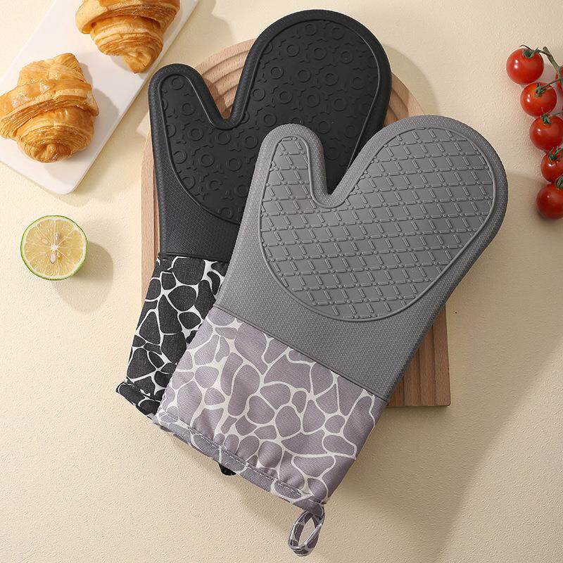 新款烘焙烤箱微波炉手套厨房鹿纹加厚硅胶手套隔热防滑多用途手套