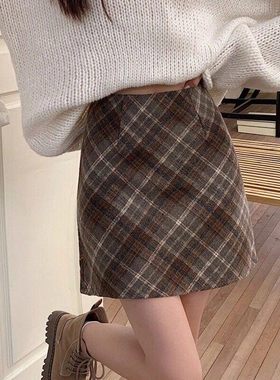 毛呢格子半身裙女2025秋冬新款复古高腰显瘦a字裙包臀裙格纹短裙