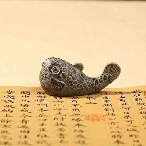 河豚铸铁镇尺镇纸学生 金属文房毛笔书法可爱小摆件