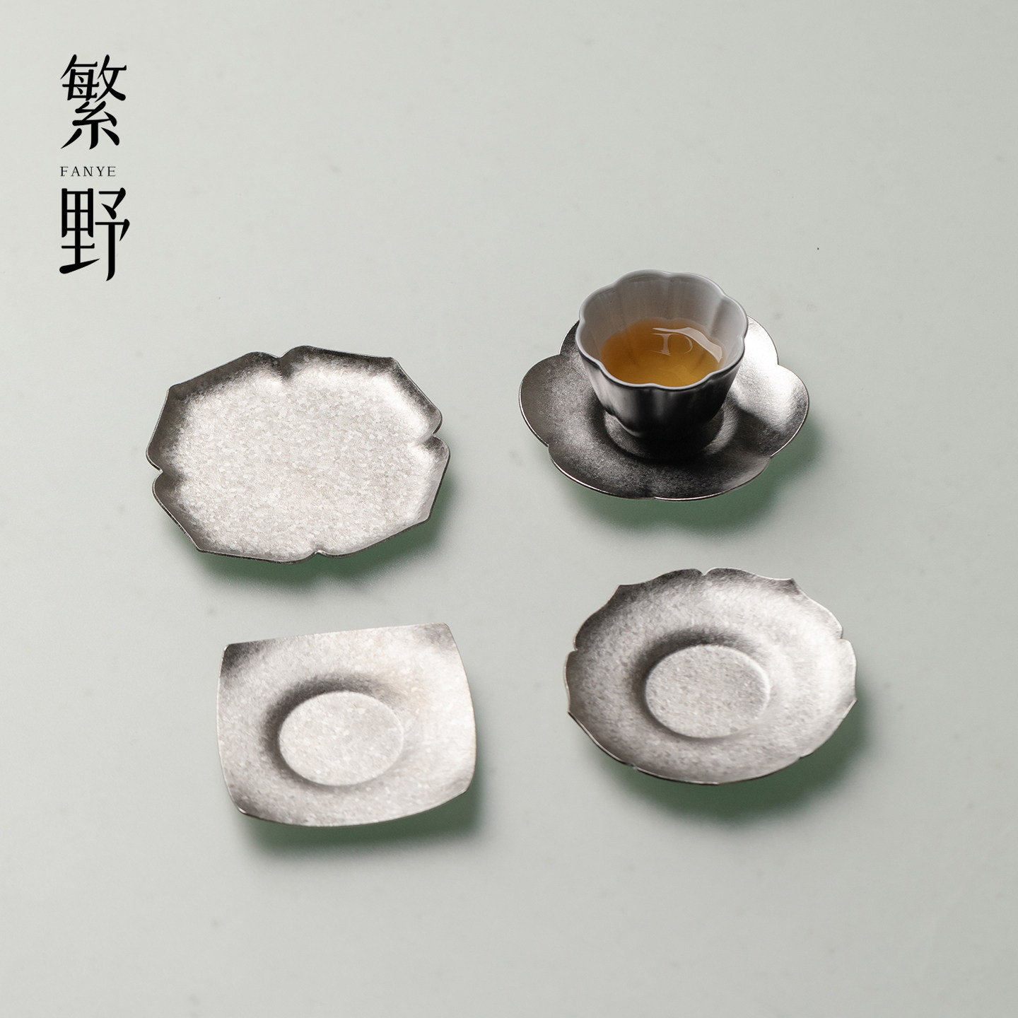 繁野纯钛手工花边隔热防烫杯垫图片