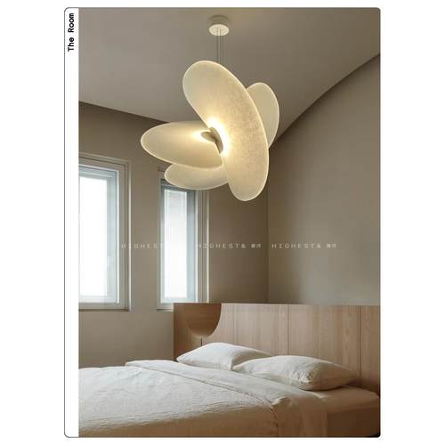 Levante法式现代月亮卧室吊灯高级感白色花朵意式极简设计师款灯