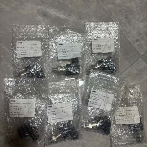 可议价久茂压力传感器401502，未拆封，共8个需要的请联系。