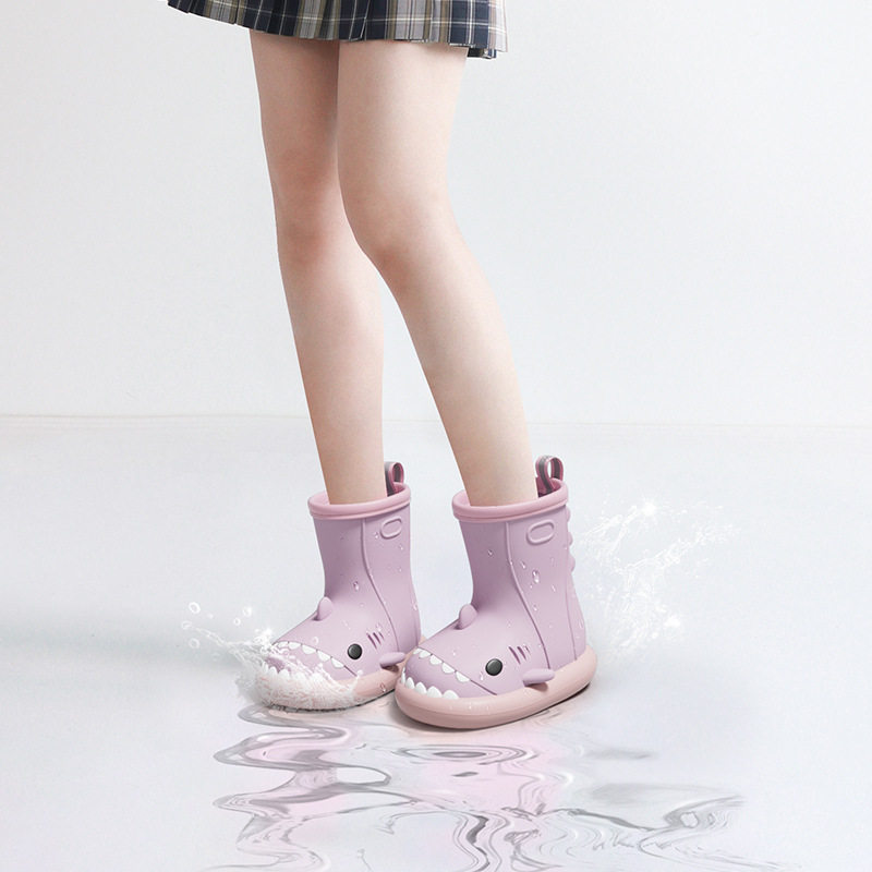 鲨鱼雨鞋女款成人夏季时