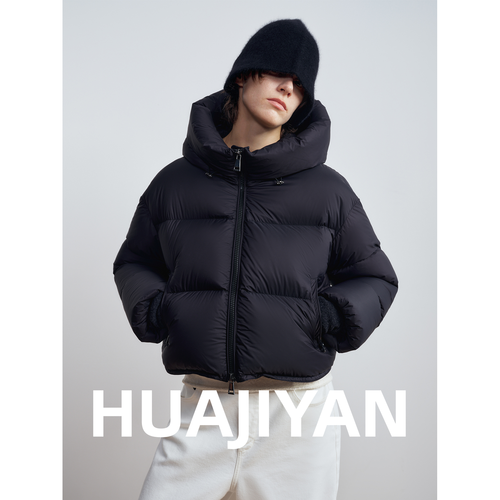 华吉言【泡芙】90鹅绒服黑色连帽短款羽绒服女冬季保暖外套面包服