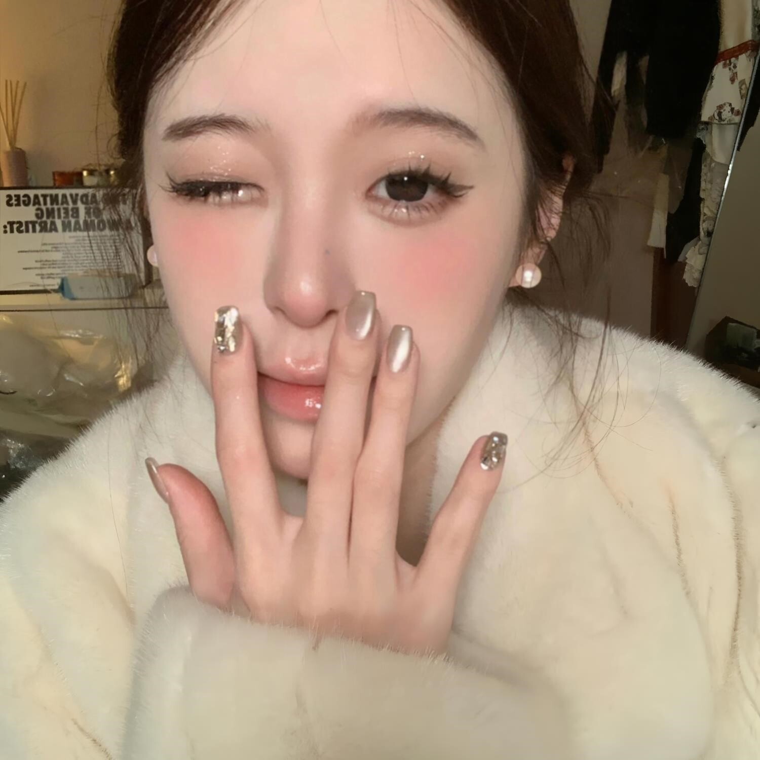 奶茶香槟钻猫眼手工穿戴美甲