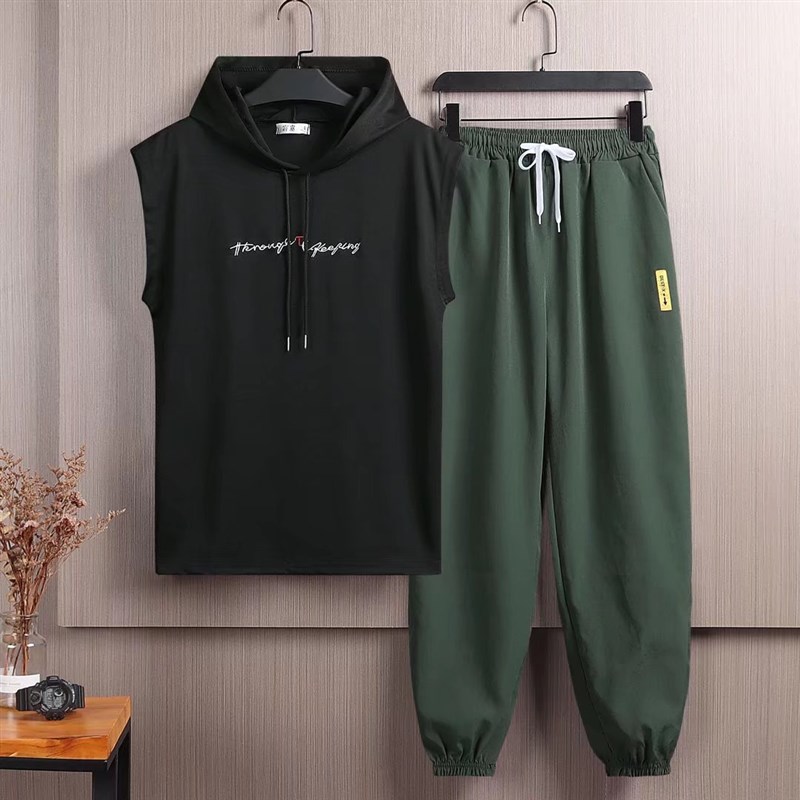 2022 New Man Tracksuits 2 Piecs Sweat Suits Mens Solid Sleev
