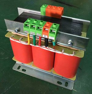 三相变压器380V变220V200转110V干拭隔离伺服SBK1KVA3KVA5KW8千瓦