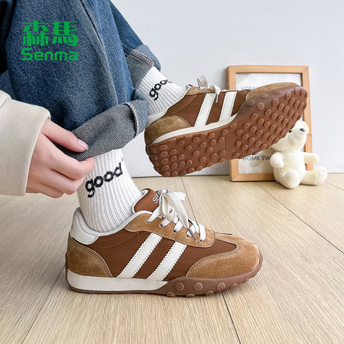 森马女鞋德训鞋时尚气质鞋子女