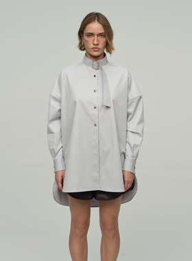 ATELIO·绑带领宽松中长粗棉衬衫