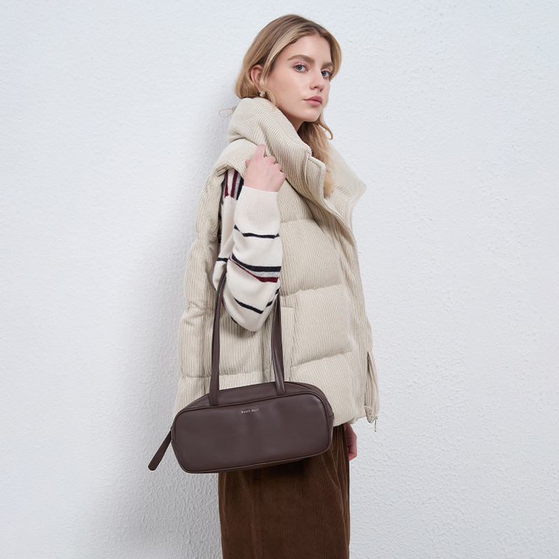 Petit Bari 复古极简牛皮保龄球包单肩包