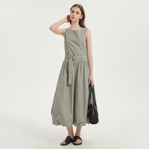 无袖花苞连衣裙提花荷叶边