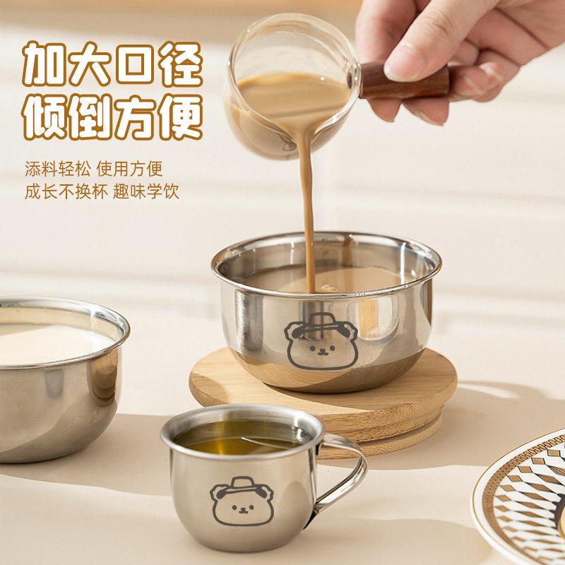 儿童牛奶杯带手柄不锈钢水杯家用喝水餐具杯子卡通304迷你杯