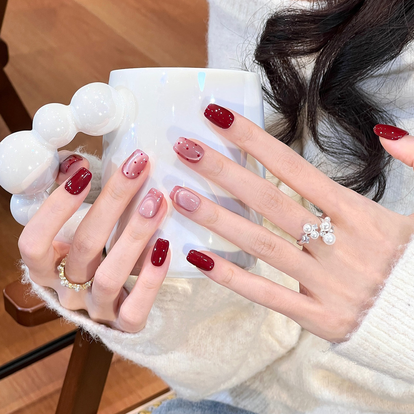植兔穿戴甲短款车厘子新年款红色美甲波点猫眼显白高级感手工甲片,彩妆/香水/美妆工具,穿戴甲/甲片,淘宝优惠券,粉丝福利购,淘宝优惠卷