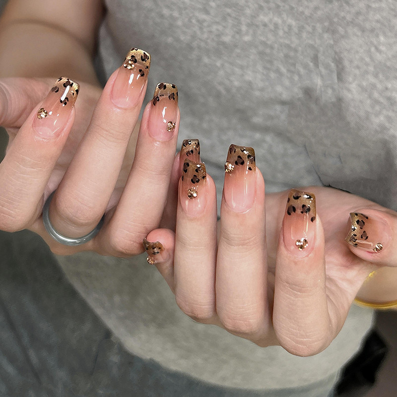 植兔手工穿戴甲法式猫眼金闪豹纹秋冬辣妹显白美甲高级感指甲贴片,彩妆/香水/美妆工具,穿戴甲/甲片,淘宝优惠券,粉丝福利购,淘宝优惠卷