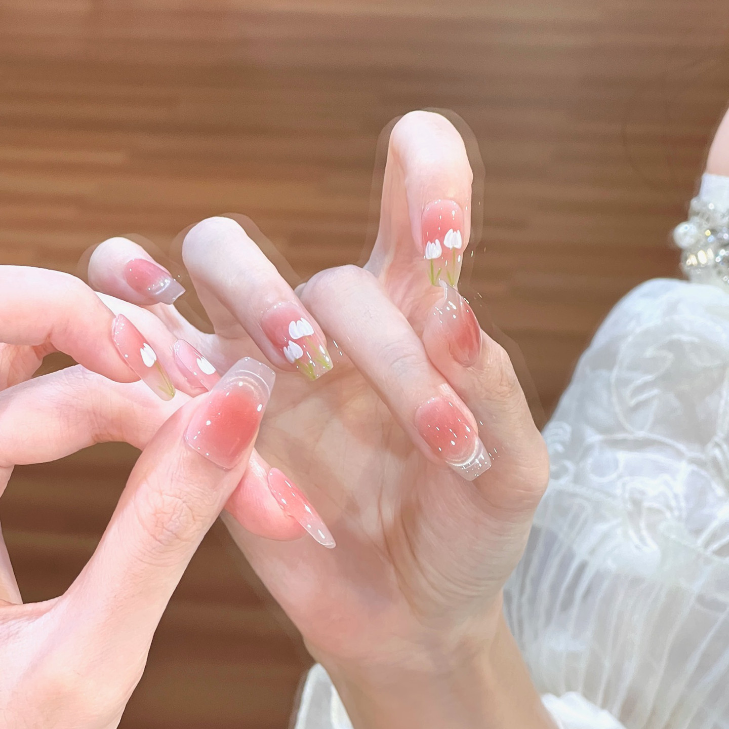 植兔郁金香猫眼手工穿戴甲短款腮红水蜜桃粉显白花朵法式美甲贴片,彩妆/香水/美妆工具,穿戴甲/甲片,淘宝优惠券,粉丝福利购,淘宝优惠卷