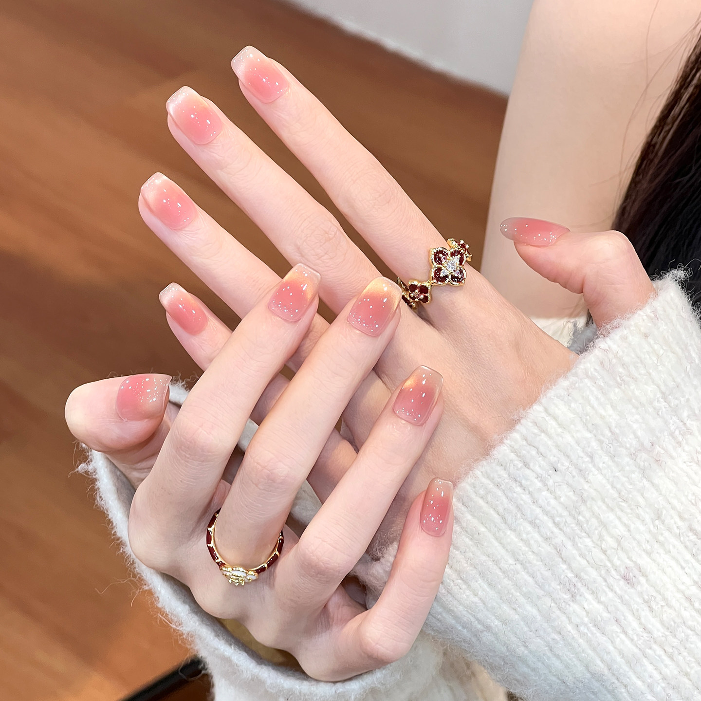 植兔手工穿戴甲2026年新款烫金色猫眼裸色美甲显白短款高级感贴片,彩妆/香水/美妆工具,穿戴甲/甲片,淘宝优惠券,粉丝福利购,淘宝优惠卷