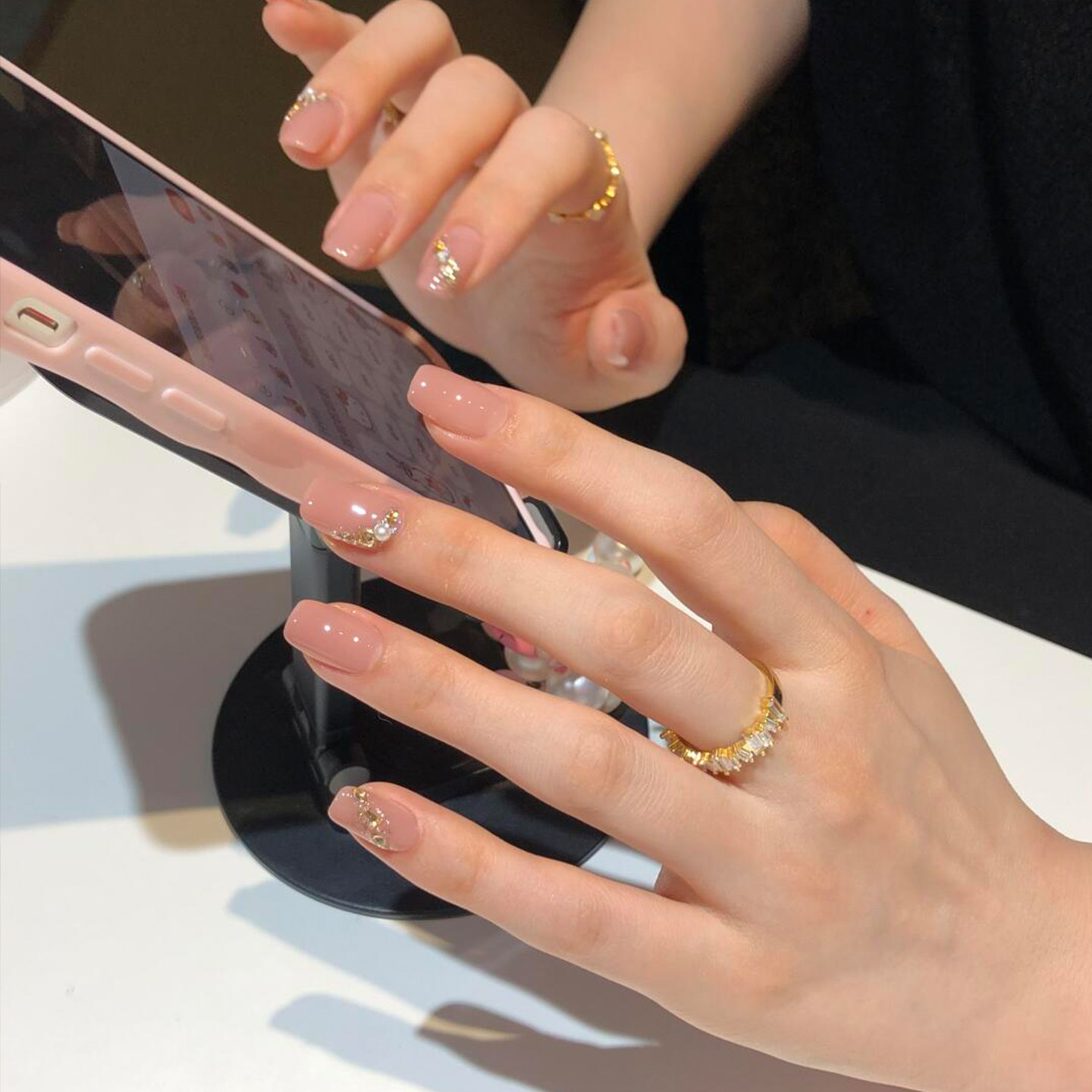 植兔穿戴甲裸色带钻短款高级感显白冰透粉色甄嬛美甲婚纱手工甲片,彩妆/香水/美妆工具,穿戴甲/甲片,淘宝优惠券,粉丝福利购,淘宝优惠卷