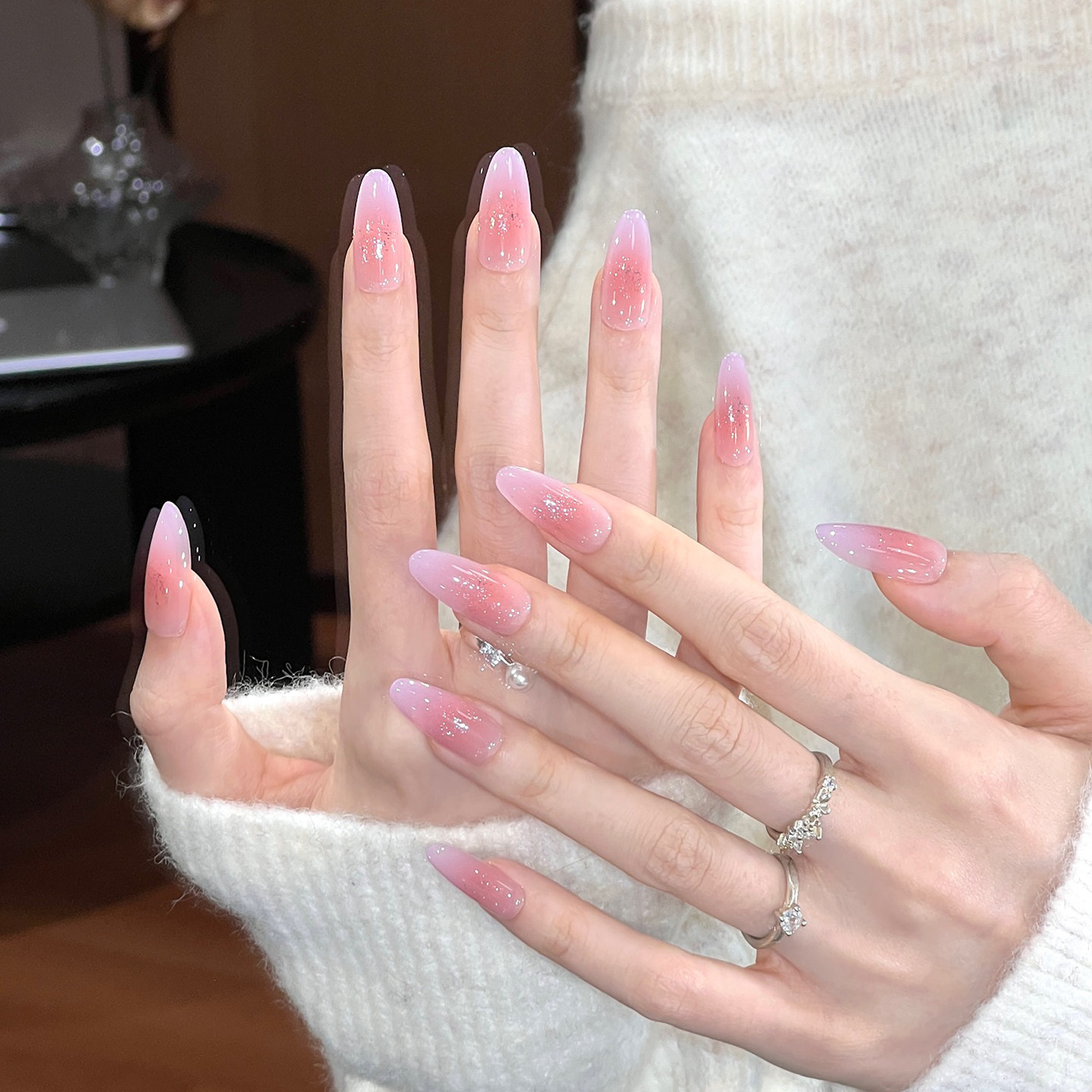 植兔穿戴甲杏仁长款新款高级感裸色腮红紫色渐变黄皮显白美甲贴片,彩妆/香水/美妆工具,穿戴甲/甲片,淘宝优惠券,粉丝福利购,淘宝优惠卷