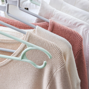 茶花07041T轻便衣架 一把5只装塑料浅色可挂衣裤架 42CM塑料衣架