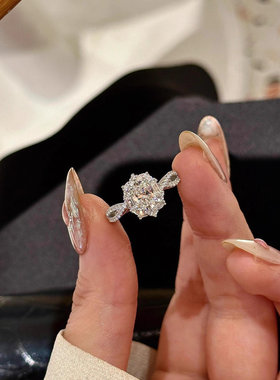 925银爆闪鸽子蛋雪花钻戒指简约