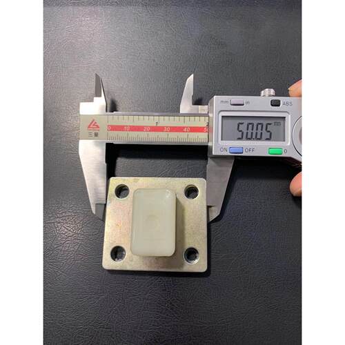 注塑机安全门树脂撞块 移动门防撞块 聚氨酯防震器 金诚品牌配件